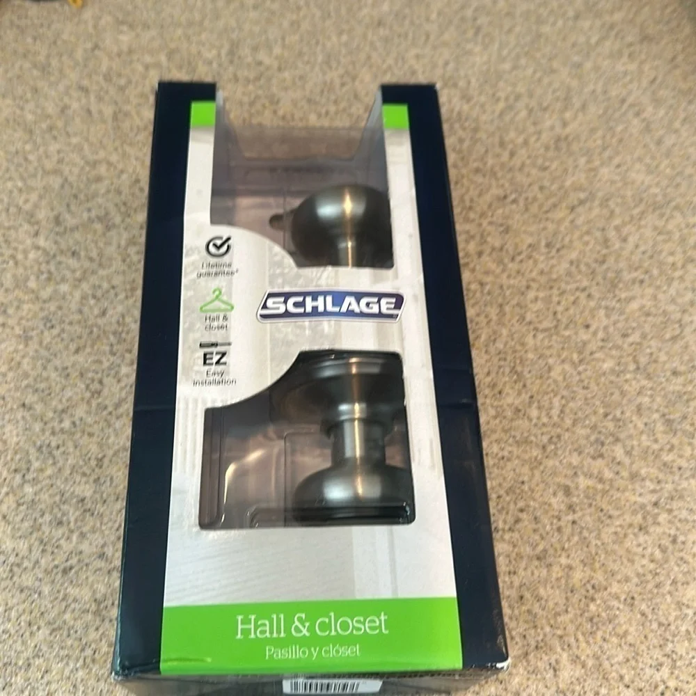 Schlage hall and closet door knob new